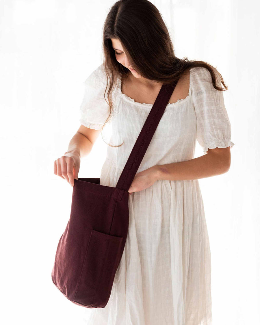 Mira Canvas Bag - Wine